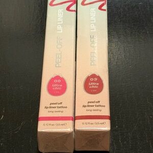 Peel-Off Lip Liner Tattoo Set - Ultra Chic Shades